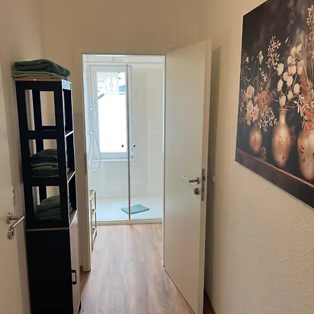 Preis Benz Zentrum Max 2 Personen Voll Ausgestattet Mit Kueche Waipu Tv & Wlan